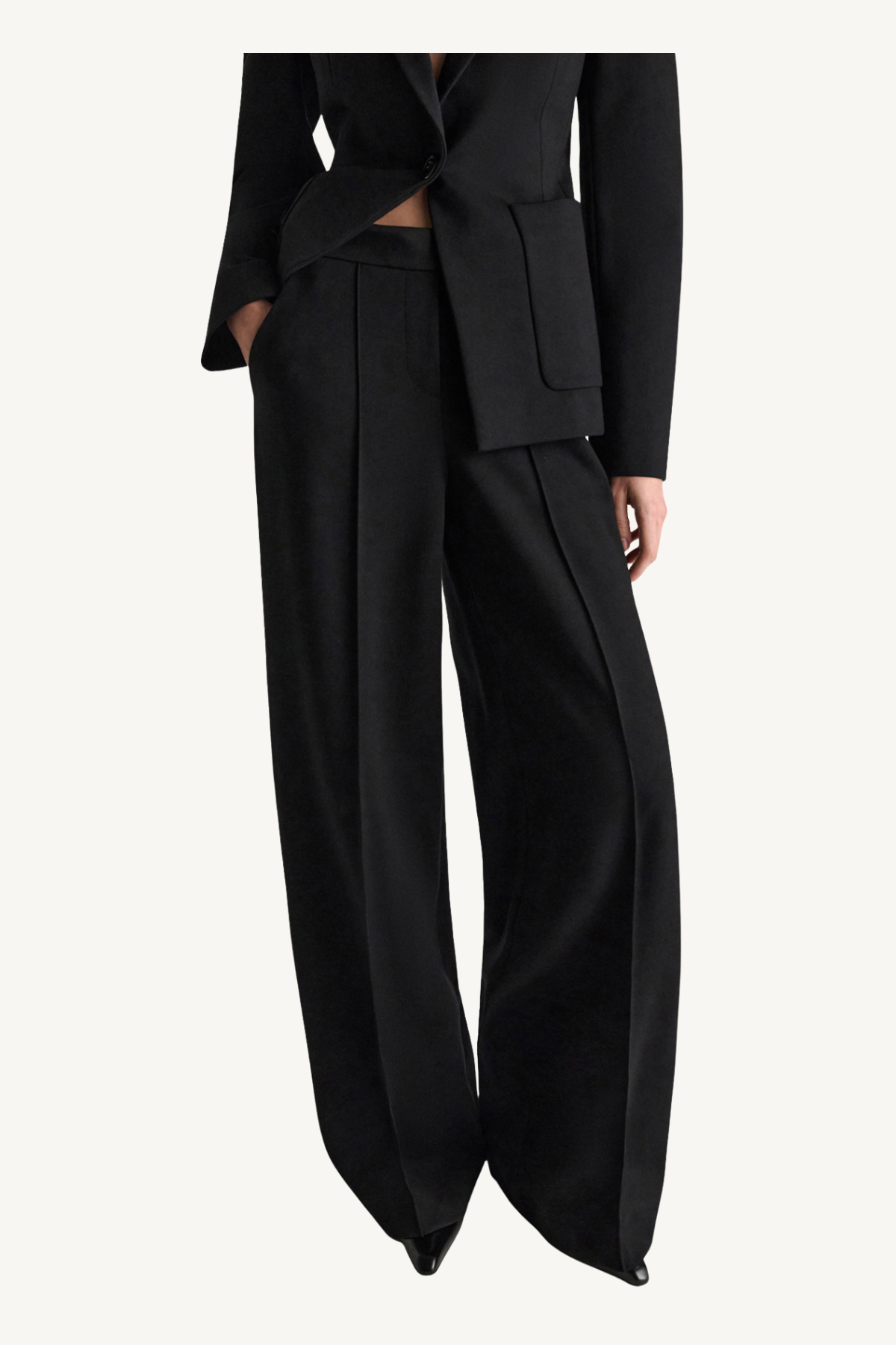 emotional essence pants - black