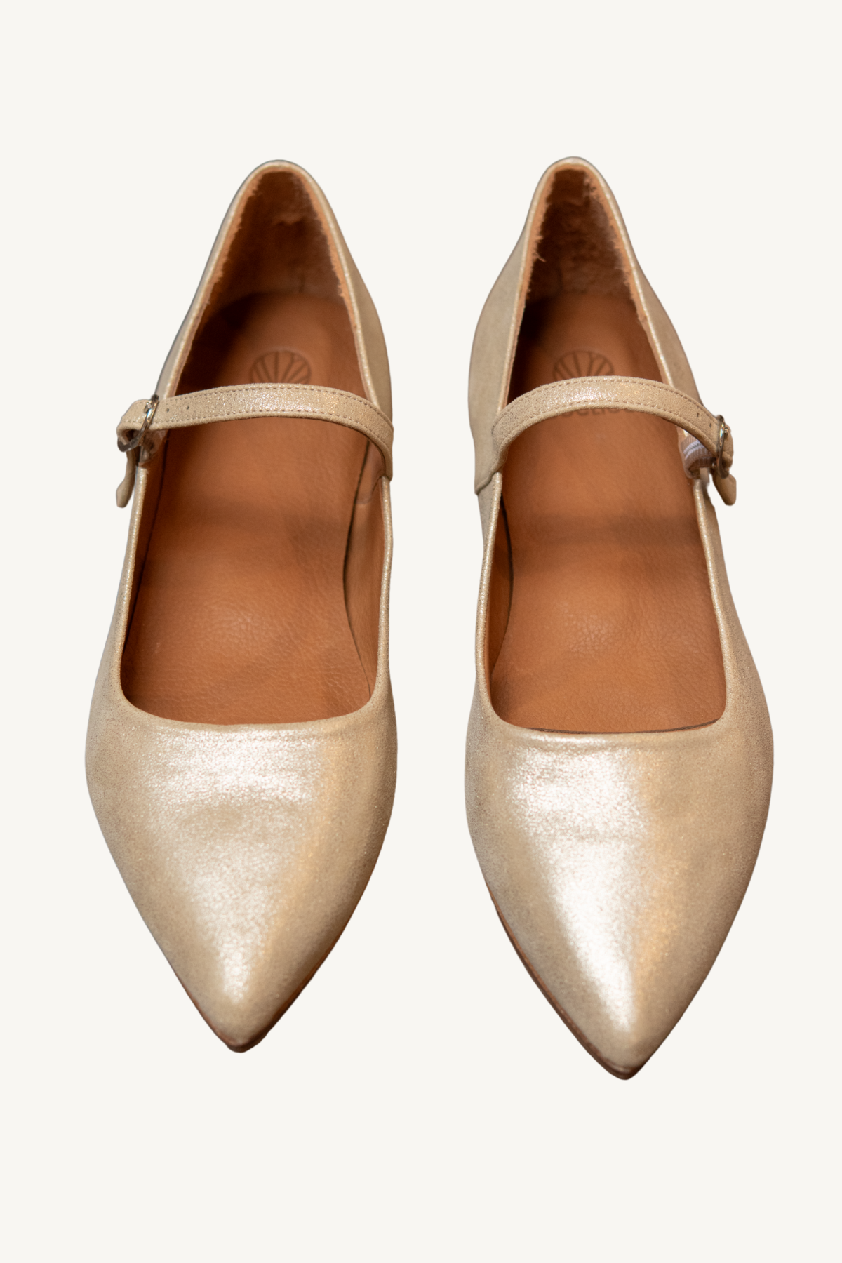 dream flat - shimmer suede