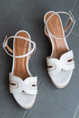 bow wedge - latte macchiato