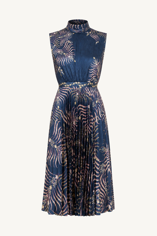 fleur e dress - palm trellis placement