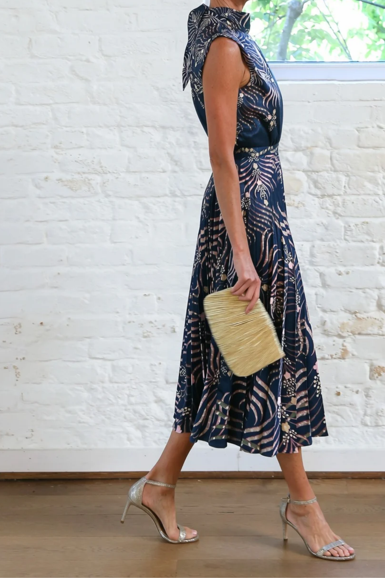 brit flat pleated clutch - gold