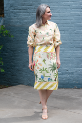 summer crop shirt - ivory and coral parrot
