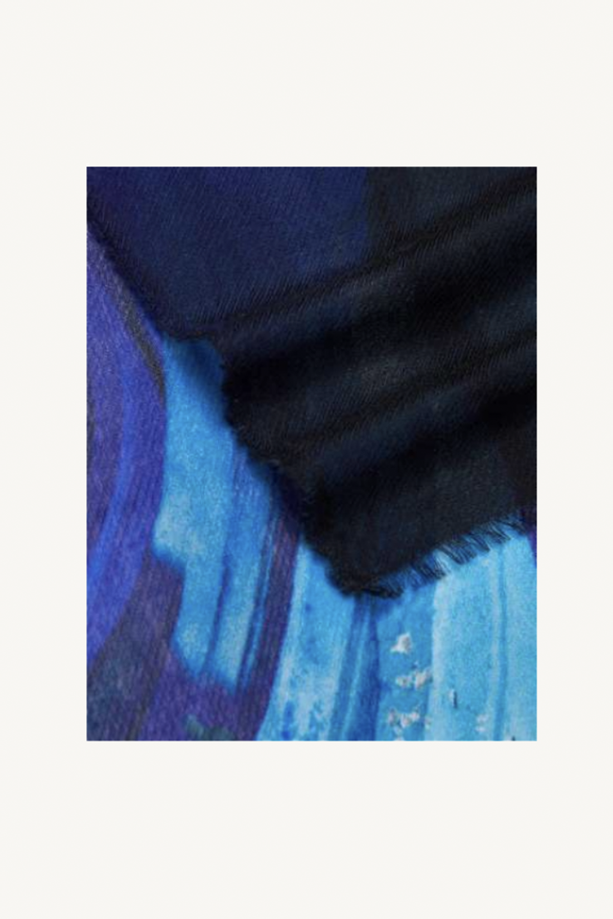 alcazar opera scarf