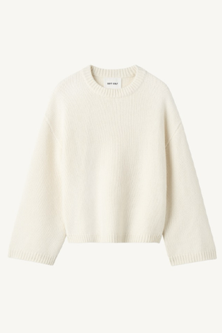 chunky crewneck - feather white