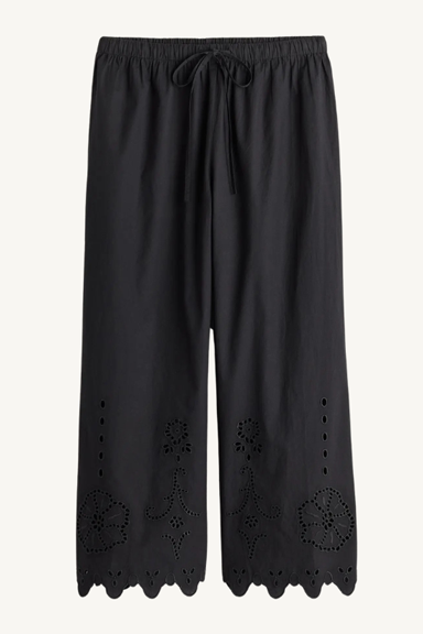 embroidered kari pull on pant - black