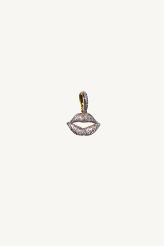 diamond lips pendant