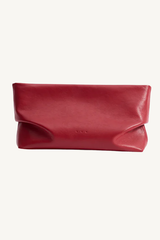 nina clutch - scarlet