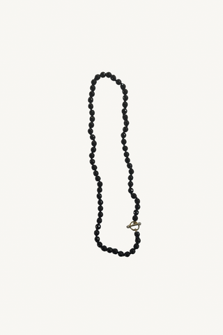 black onyx necklace with toggle closure