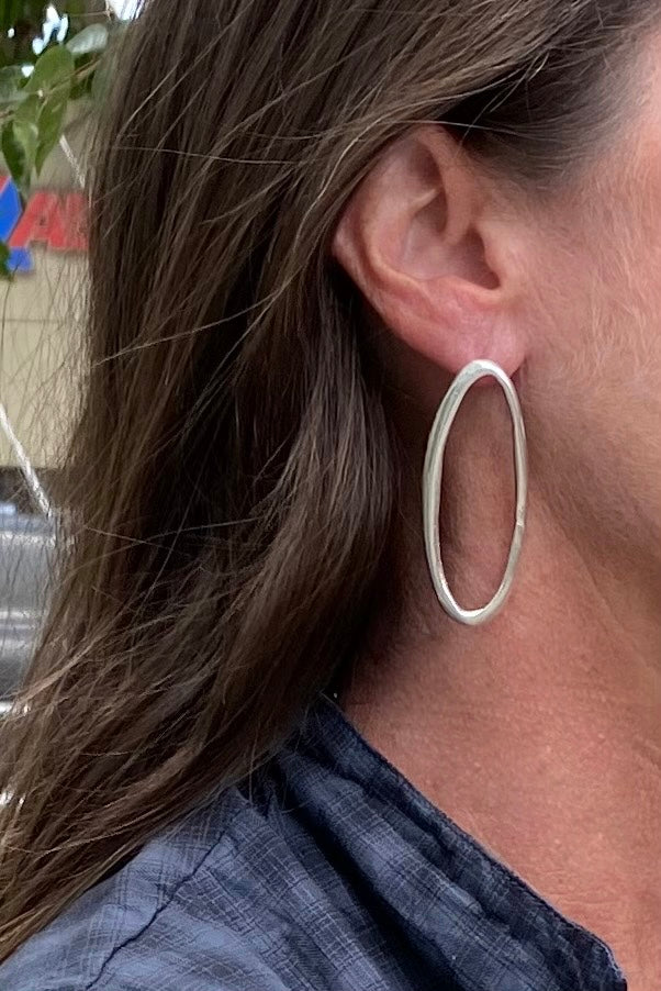 oval earrings